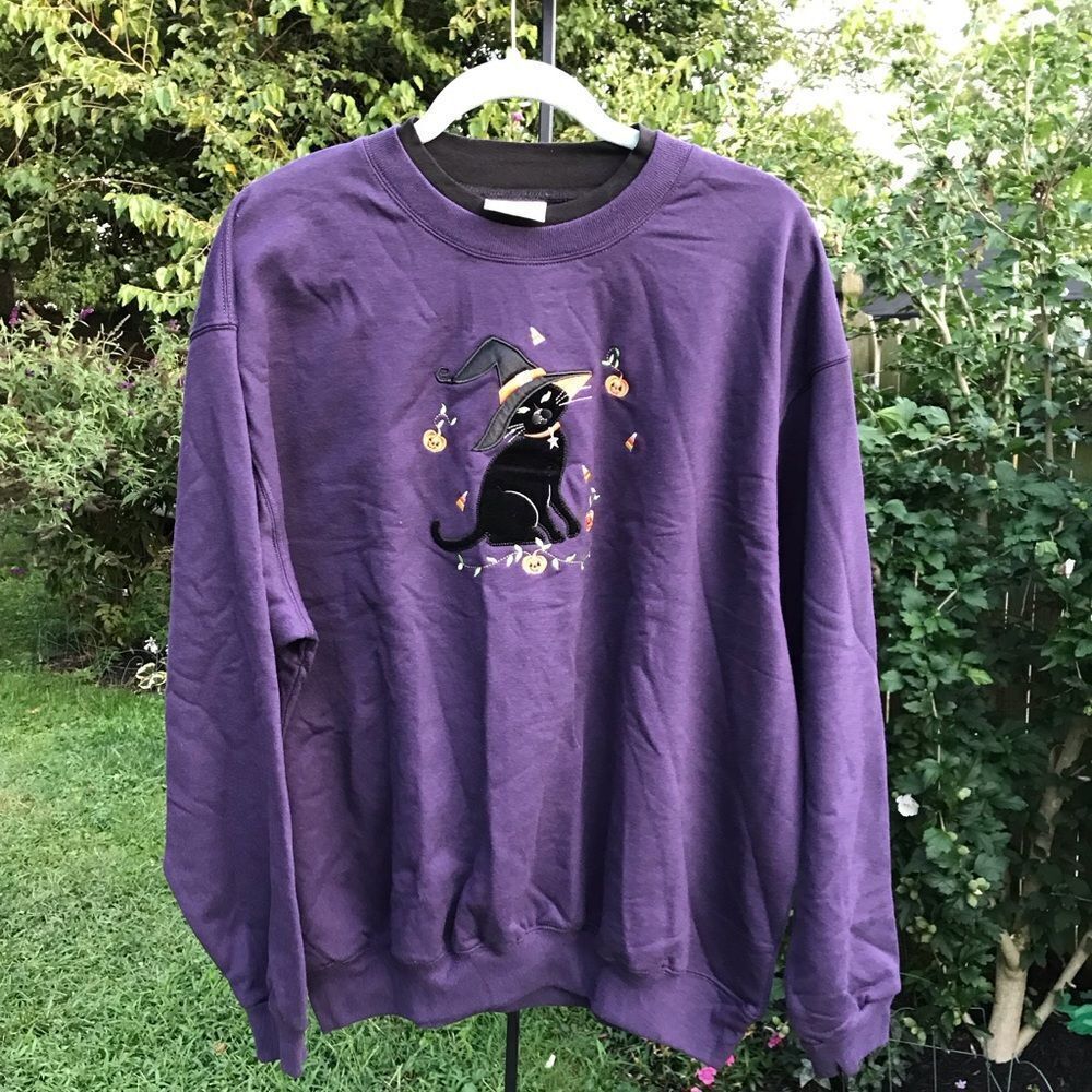 Women’s Halloween Sweatshirt‎
